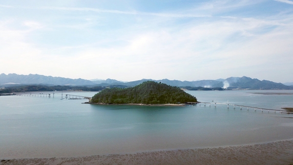 2015년  ‘가고 싶은 섬 가꾸기’ 사업 대상지에 선정된 강진 가우도 모습.