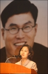 “분당 원인제공 세력 심판 받아야”-광주방문 민주당 추미애 의원