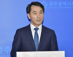 '친낙' 박시종, "부끄러워서 민주당 떠난다"