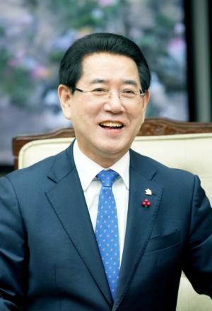 김영록 지사, “목포해양대, 전남 미래 동반자로 나아가길”