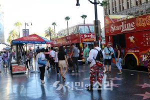 차보다 사람, 걷고 싶은 광주(8) LA 할리우드 명예의 거리