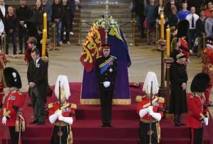 ‘세기의 장례식’에 전세계 VIP 500명 여왕 배웅